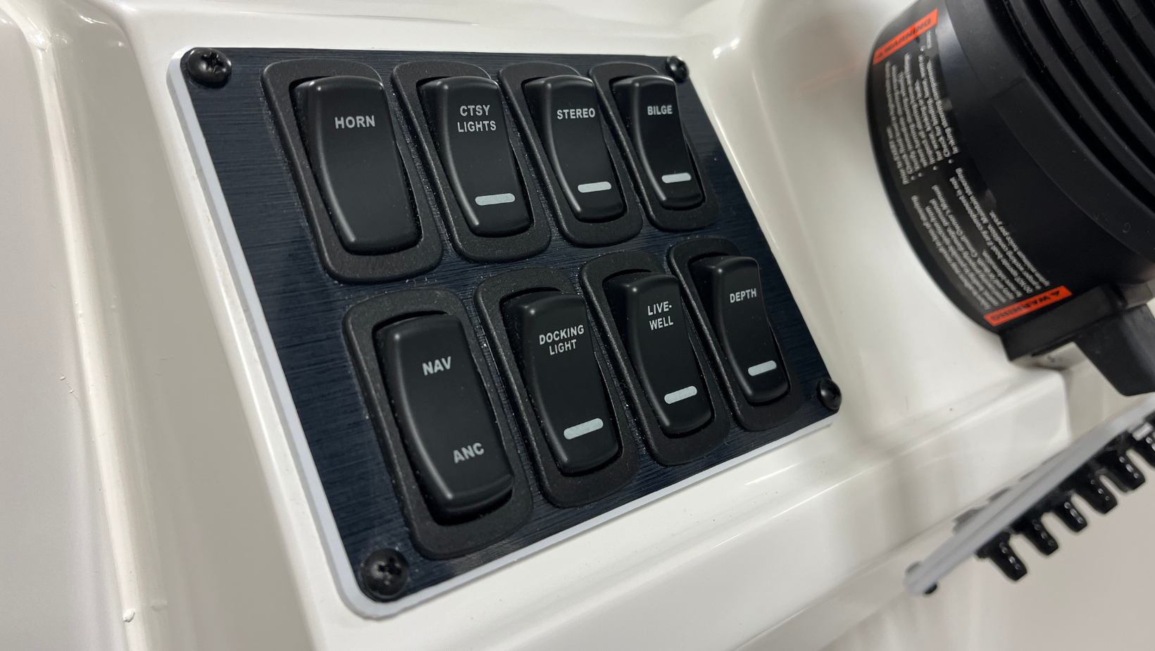 2023 Hurricane SunDeck Sport 205 OB Base - Photo 15